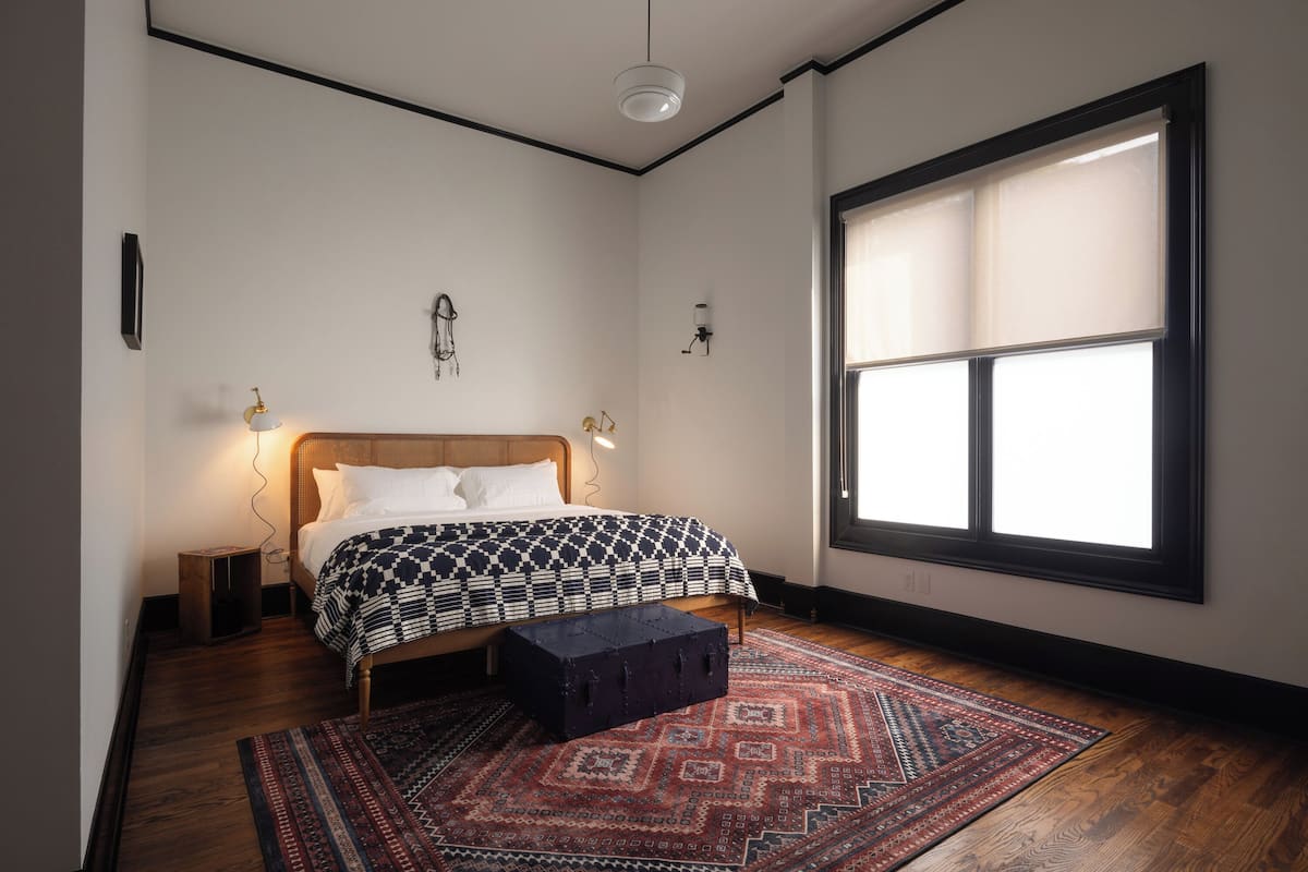 Classic Room | Premium bedding, in-room safe, soundproofing, free WiFi