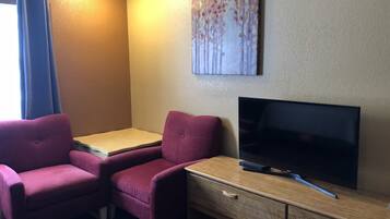 Standard Room, 1 Queen Bed