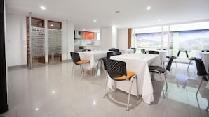 Unclassified image, 4 of 27, button - Hotel Castellana 100 (Bogotá)