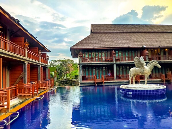 Outdoor banquet area - The Chaya Resort And Spa Chiang Mai (Chiang Mai)