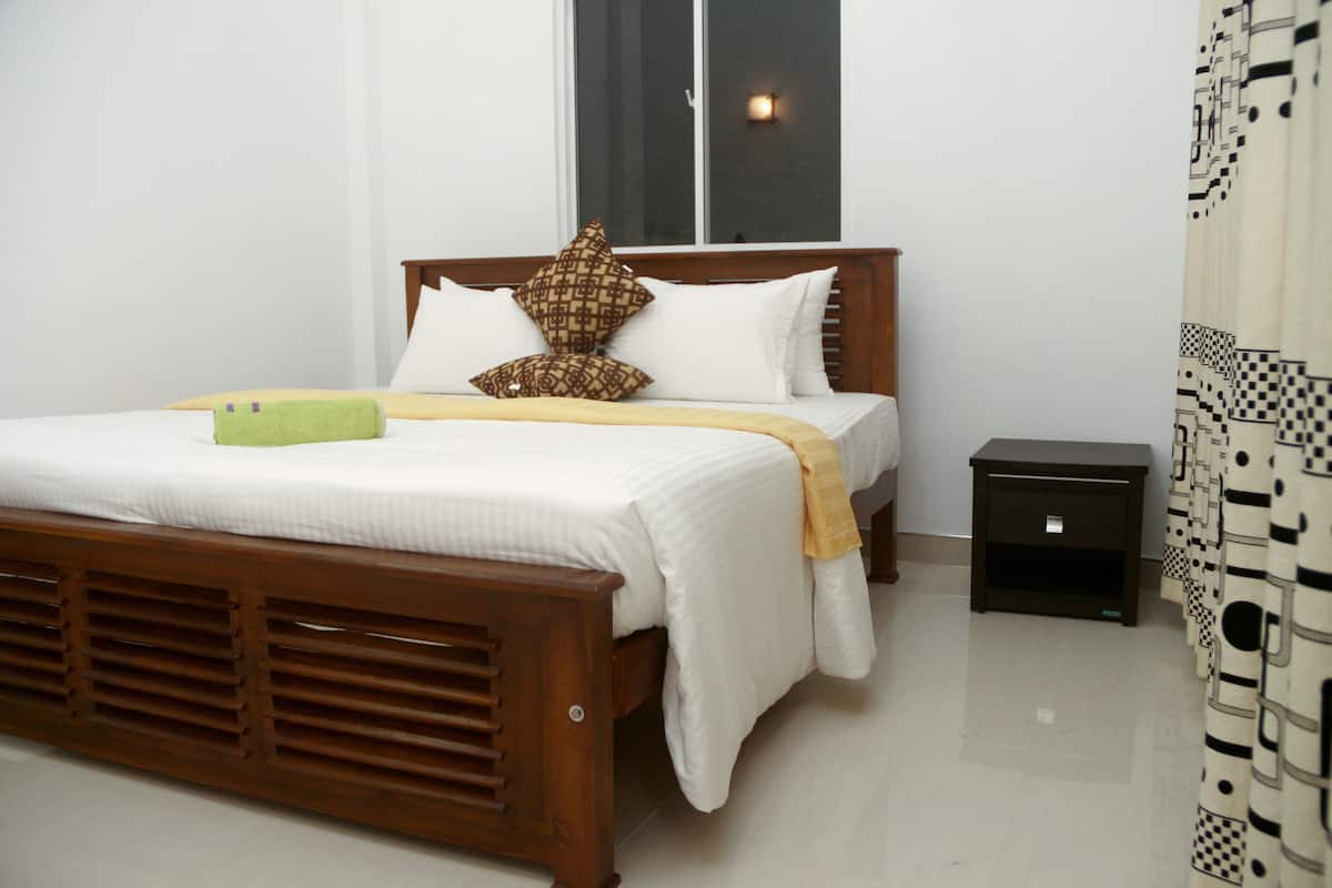 Chambre Triple Standard | Bureau, Internet gratuit par câble