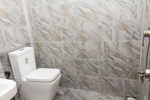 Bathroom - Shehan Guest House (Mirissa)