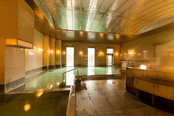 Thai massages, reflexology