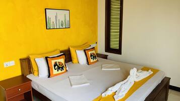 Superior Room, Kitchenette, Ocean View | Desk, free WiFi, bed sheets