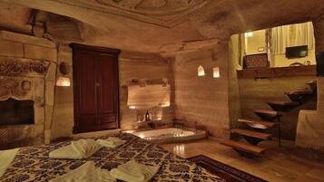 Individually decorated, individually furnished, iron/ironing board