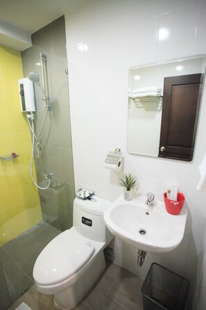 Bathroom - Su 22 (Bangkok)