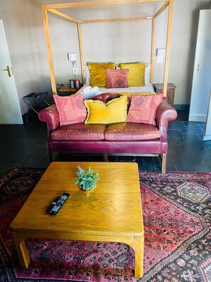 Studio – standard, 1 soverom, terrasse | Sengetøy i egyptisk bomull og sengetøy av topp kvalitet