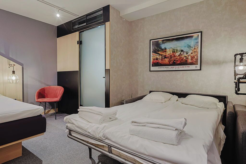 Foto - Hotel With Urban Deli
