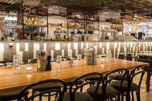Dining - Hotel With Urban Deli (Stockholm)