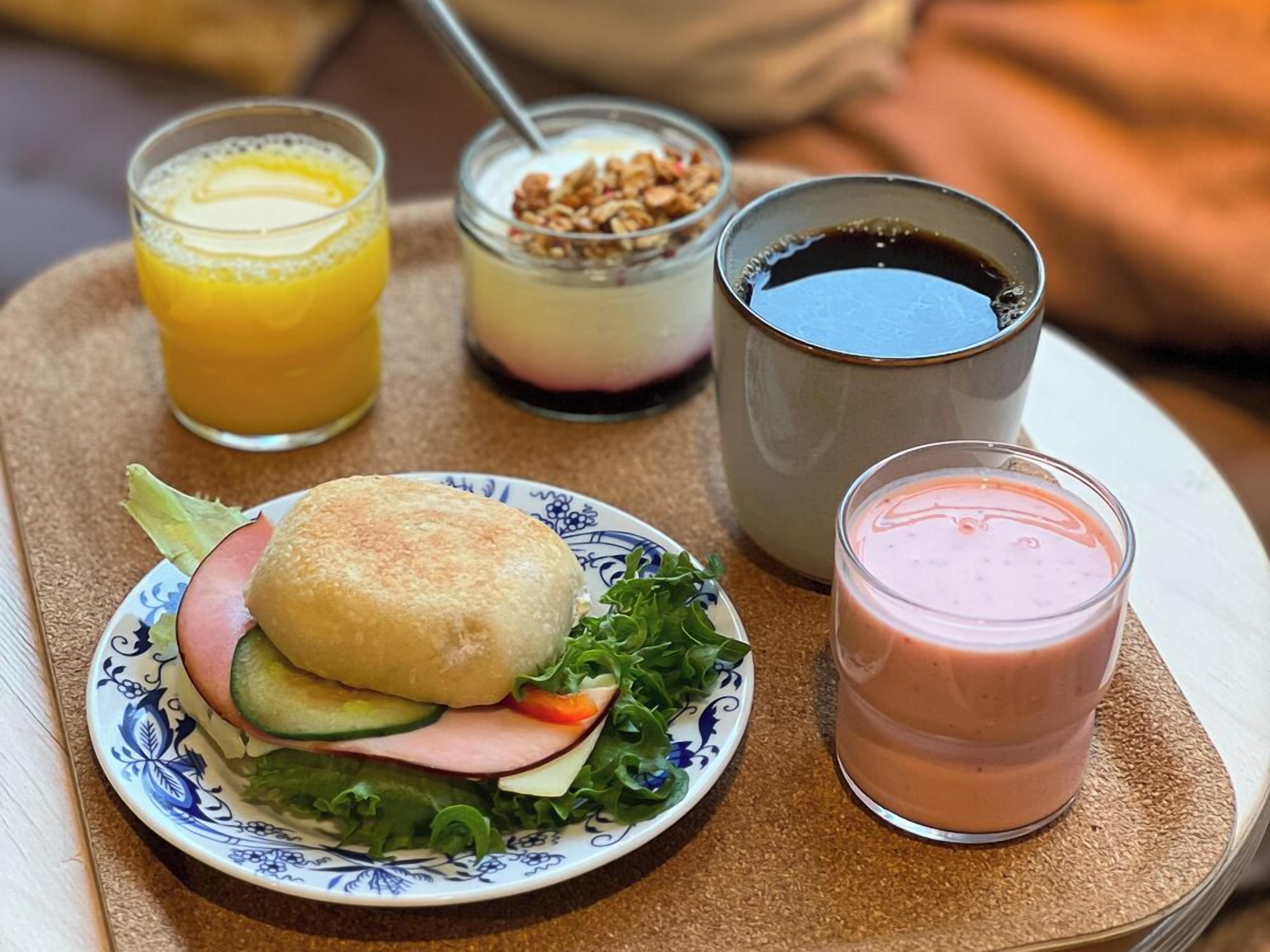 daily continental breakfast (sek 99 per person)