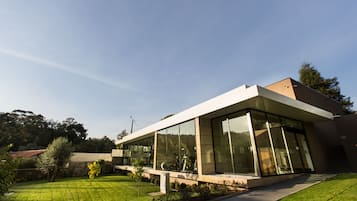 Ruang perawatan pasangan, sauna, hot tub, ruang uap, dan perawatan tubuh