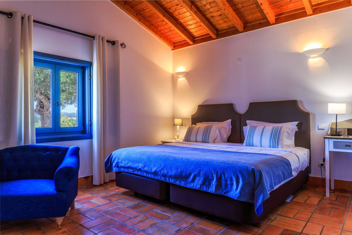 Chambre Deluxe Double ou avec lits jumeaux, vue piscine