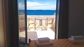 Casa, 2 habitaciones, vistas al mar | Terraza o patio