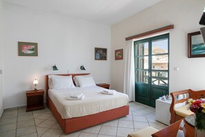 Suite, 2 slaapkamers | Een kluis op de kamer, gratis wifi, beddengoed
