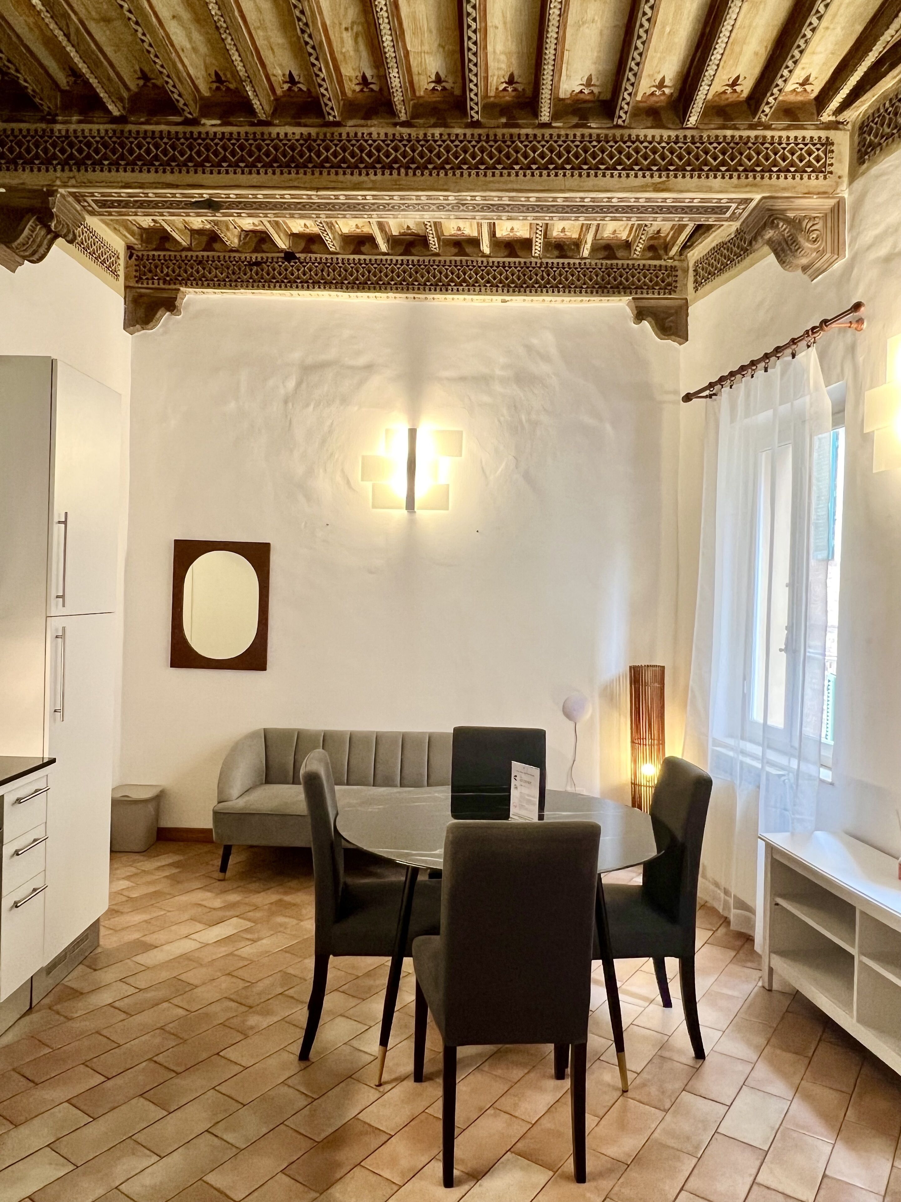 Apartment, 2 Bedrooms (Split Level) | Private kitchen | Full-size fridge, microwave, oven, stovetop