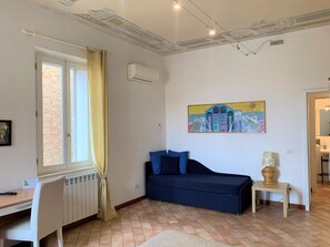 아파트, 침실 2개 | 2 개의 침실, 고급 침구, 메모리폼 침대, 객실 내 금고