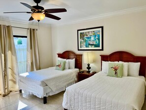 Deluxe Villa, Berbilang Katil, Non Smoking, Garden View | Seterika/papan seterika, Wi-fi percuma, cadar katil 