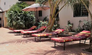 ที่อาบแดด