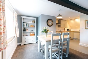 Superior loft, privébadkamer (Loft Room) | Dineren