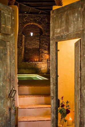 Varme kilder/mineralkilder og tyrkisk bad/hamam