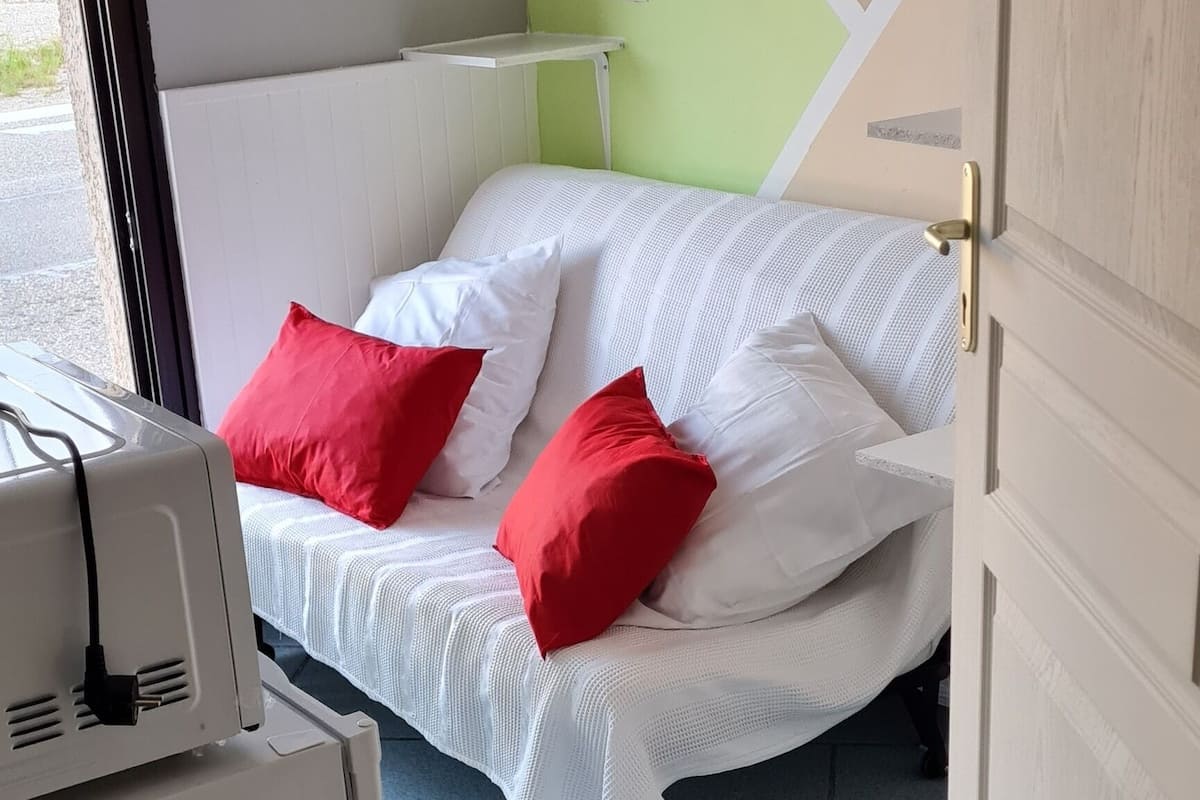 Basic Double Room