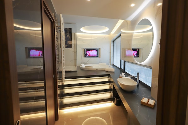 Grand-Suite, Whirlpool | Badezimmer