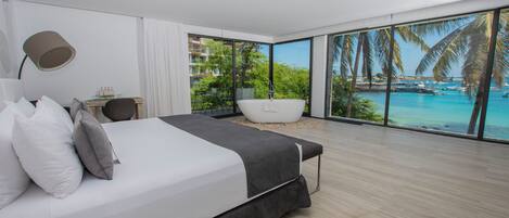 Chambre Luxe, balcon, vue océan | Vue sur la plage/l’océan