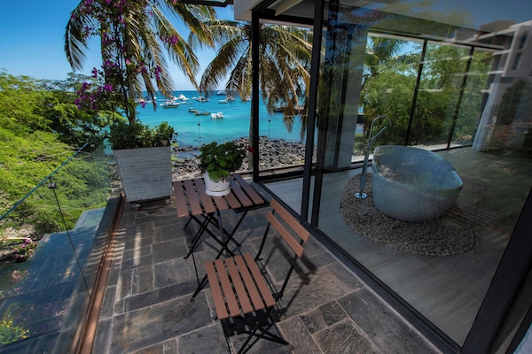Luxury Room, Balcony, Ocean View | Balcony