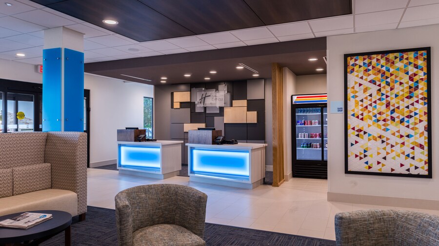 Holiday Inn Express & Suites Fort Worth West by IHG
