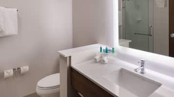 Rainfall showerhead, free toiletries, hair dryer, towels