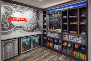 Snack bar