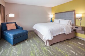 Room, 1 King Bed, Non Smoking, Refrigerator & Microwave