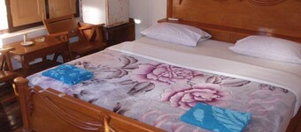 Golden Myanmar Guest House