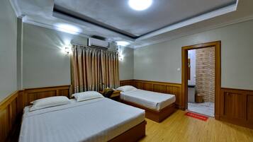 Family Room | Langsir/tirai gelap terus, Wi-fi percuma