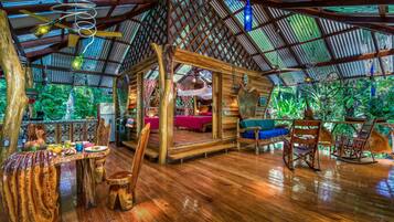 Dream Deluxe House, One Bedroom, Full Kitchen | Restauration familiale