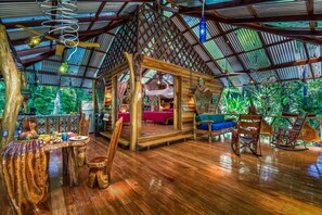 Deluxe huis | Dineren met familie