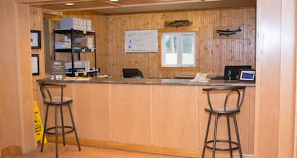 Mayflower Inn and Adventures
