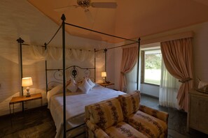 Deluxe-Suite | Minibar, Zimmersafe, kostenloses WLAN