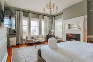 Room - The Historic Berkeley Place (Staunton)