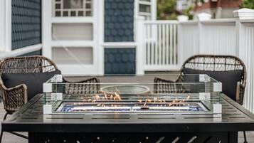 Suite, eget bad (The Wilson) | Terrasse/patio