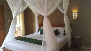 Caja de seguridad en la habitación, wifi gratis y ropa de cama 