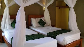 Standard Room | In-room safe, free WiFi, bed sheets