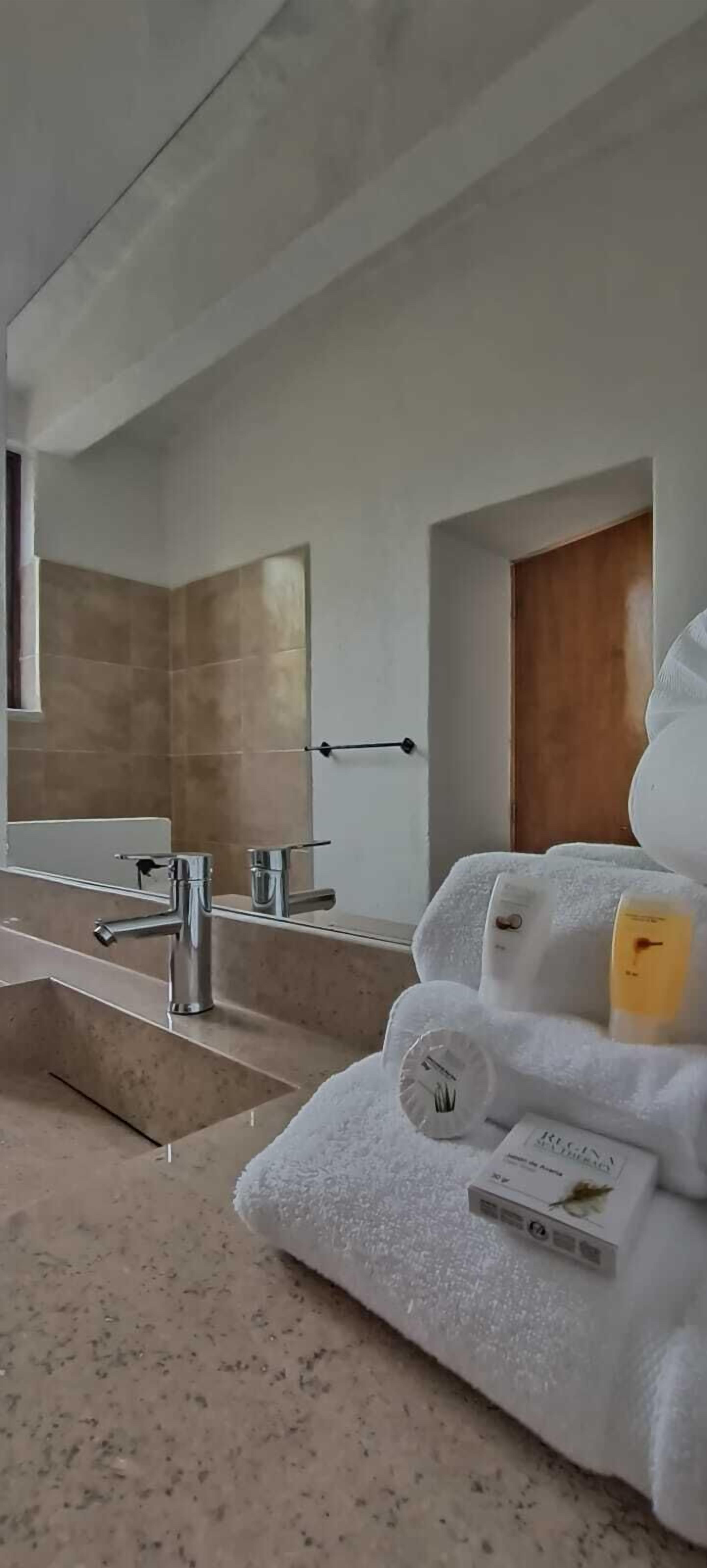 comfort room | bathroom | shower, free toiletries, towels