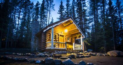 Storm Mountain Lodge Cabins & Dining