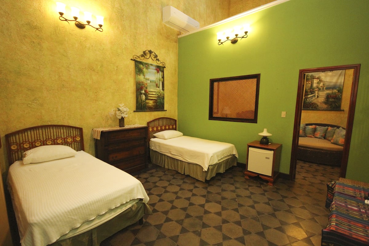 Suite, 2 Bedrooms (Shangdu) | Premium bedding, minibar, iron/ironing board, free WiFi