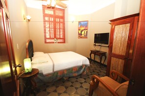 Suite, 2 Bedrooms (Convento) | Premium bedding, minibar, iron/ironing board, free WiFi - Casa Xanadu (Granada)
