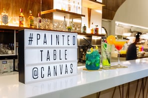 Bar (on property) - Canvas Boutique Hotel (Puerto Princesa)