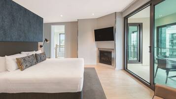 Premier Grand 3 Bedroom Apartment