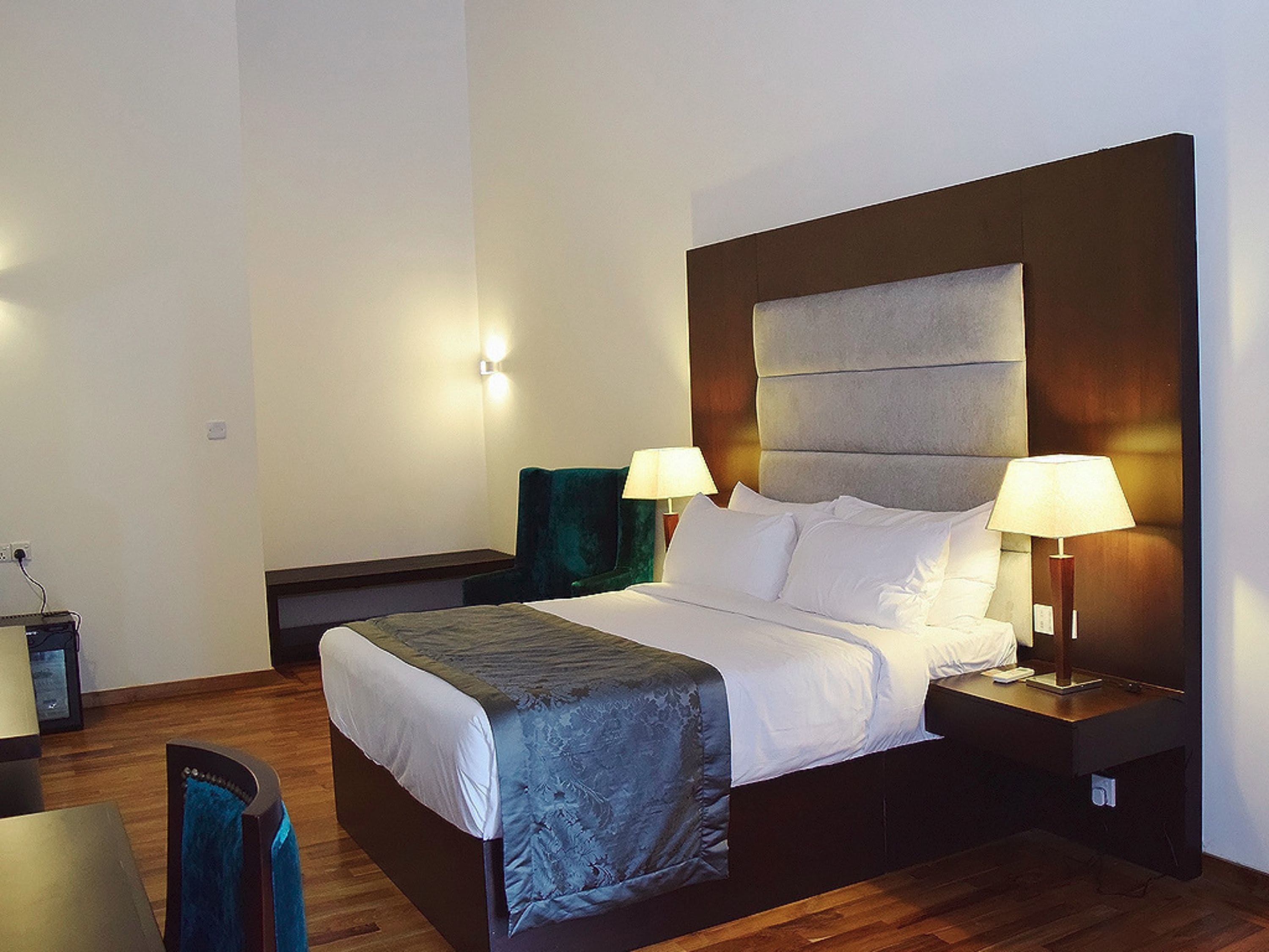 minibar, in-room safe, desk, soundproofing