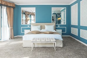 Junior Suite, City View | Premium bedding, minibar, in-room safe, individually decorated - Villa Boutique Lafayette (Bucharest)